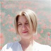 Laureata in lingue offro lezioni di inglese, italiano, francese, filologia germanica